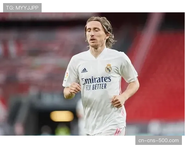 老将的坚持:莫德里奇在皇马晋级后表示将继续征战一年 老将的坚持:莫德里奇在皇马晋级后表示将继续征战一年